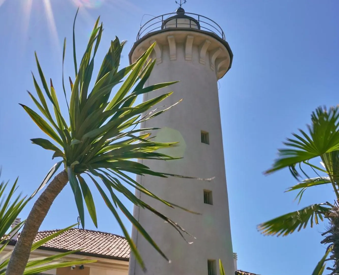 Beachside Flat With Large Balcony - Beahost Bibione Italie